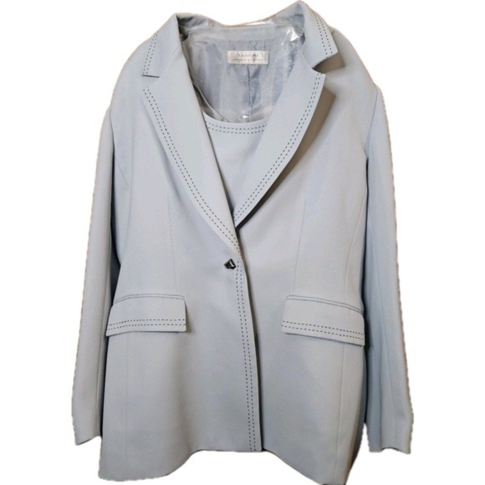 Tahari Arthur S‎ Levine Womens Plus 2X Light Blue Blazer Matching Shirt Set Suit